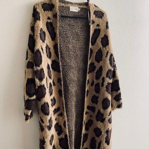 Leopard fuzzy cardigan sweater size large